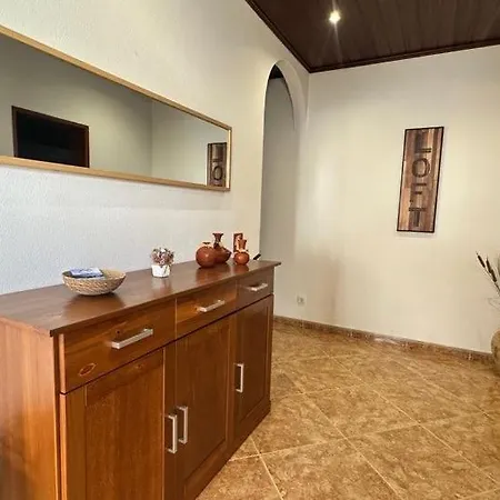 בית נופש Chloe's House אה דוס קונהאדוס